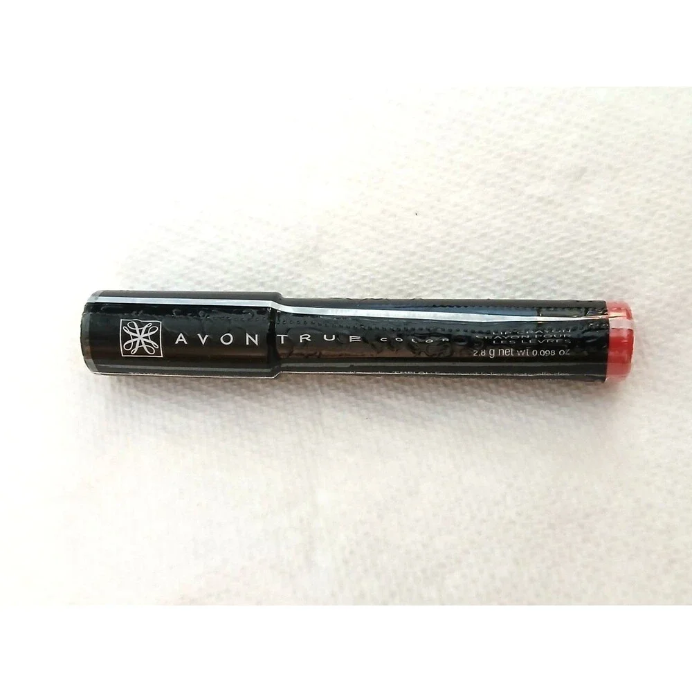 AVON True Color Lip Crayon (0.098 oz / 2.8 g) CHARMING PINK - RARE - SEALED!!!